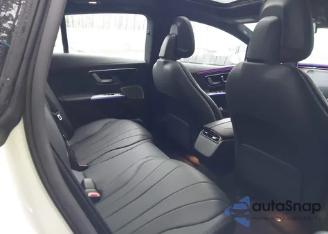 2023 Mercedes-Benz Eqe 350 4Matic from USA, damaged, VIN W1KEG1CB2PF033907